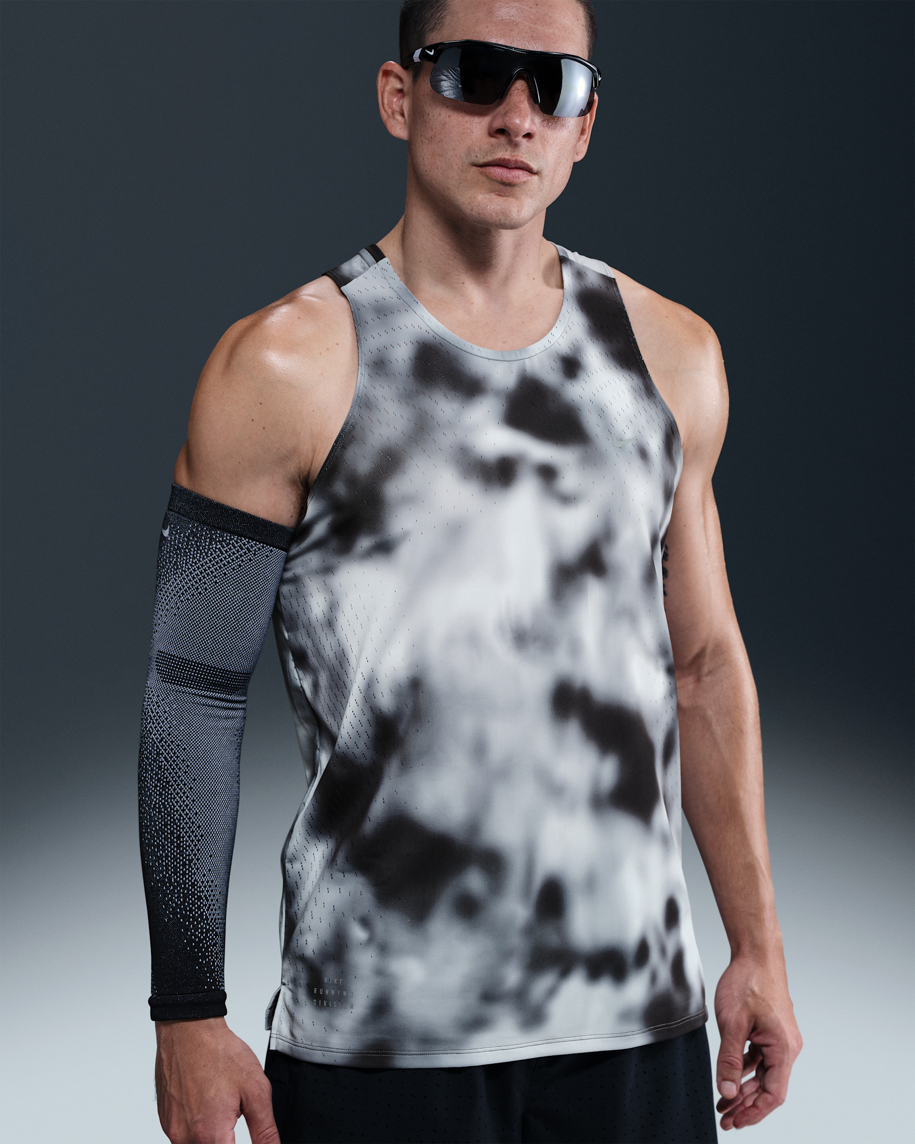 Nike Running Division Breathe Men's Dri-FIT ADV Running Tank Top